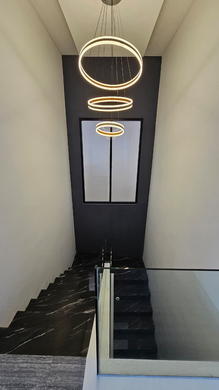 Dijual Rumah Mewah di Citraland Utama Surabaya Barat - Thumbnail 5