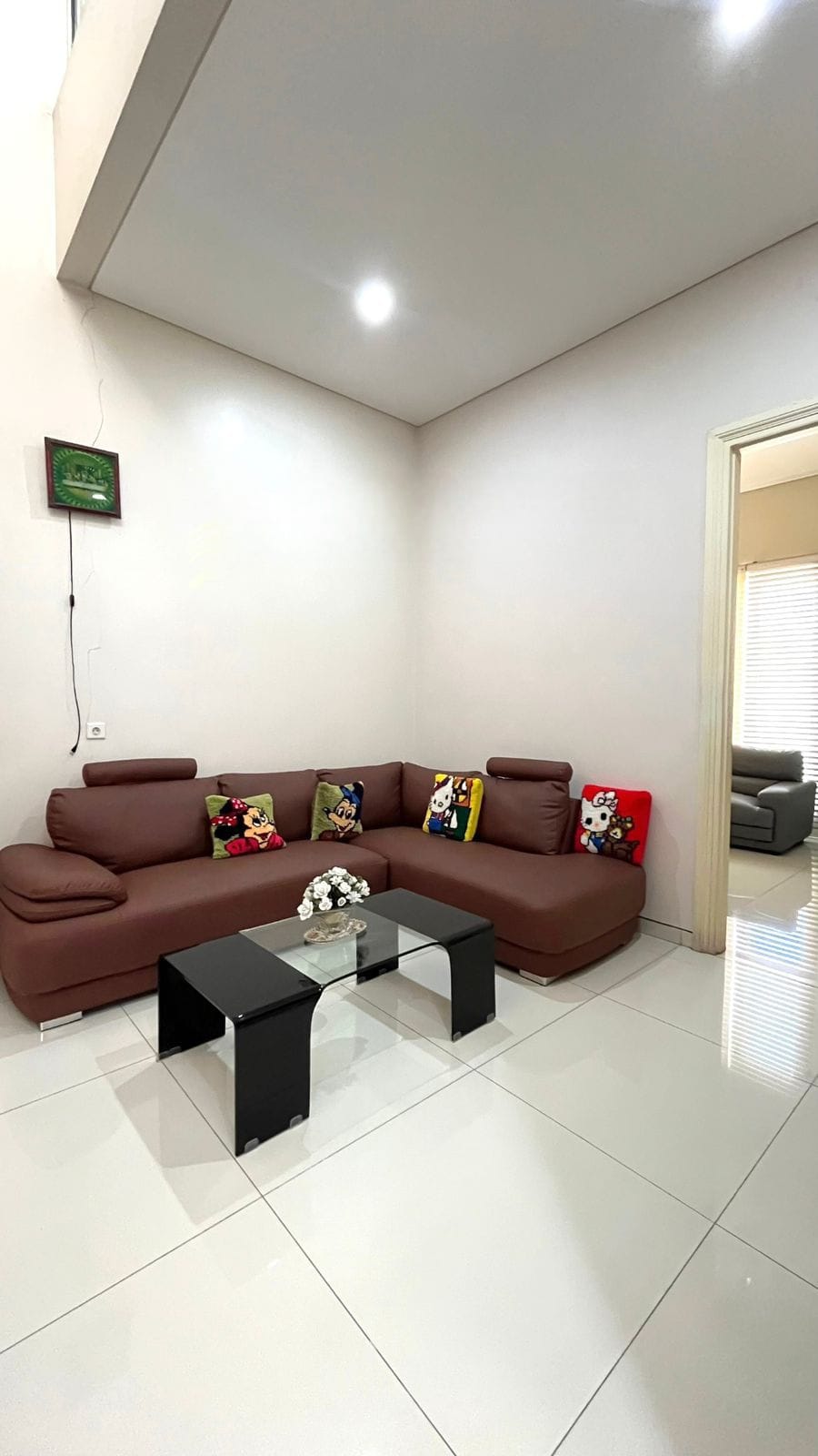 Dijual Rumah Siap Huni di Bukit Golf Internasional Citraland Surabaya Barat - Thumbnail 3