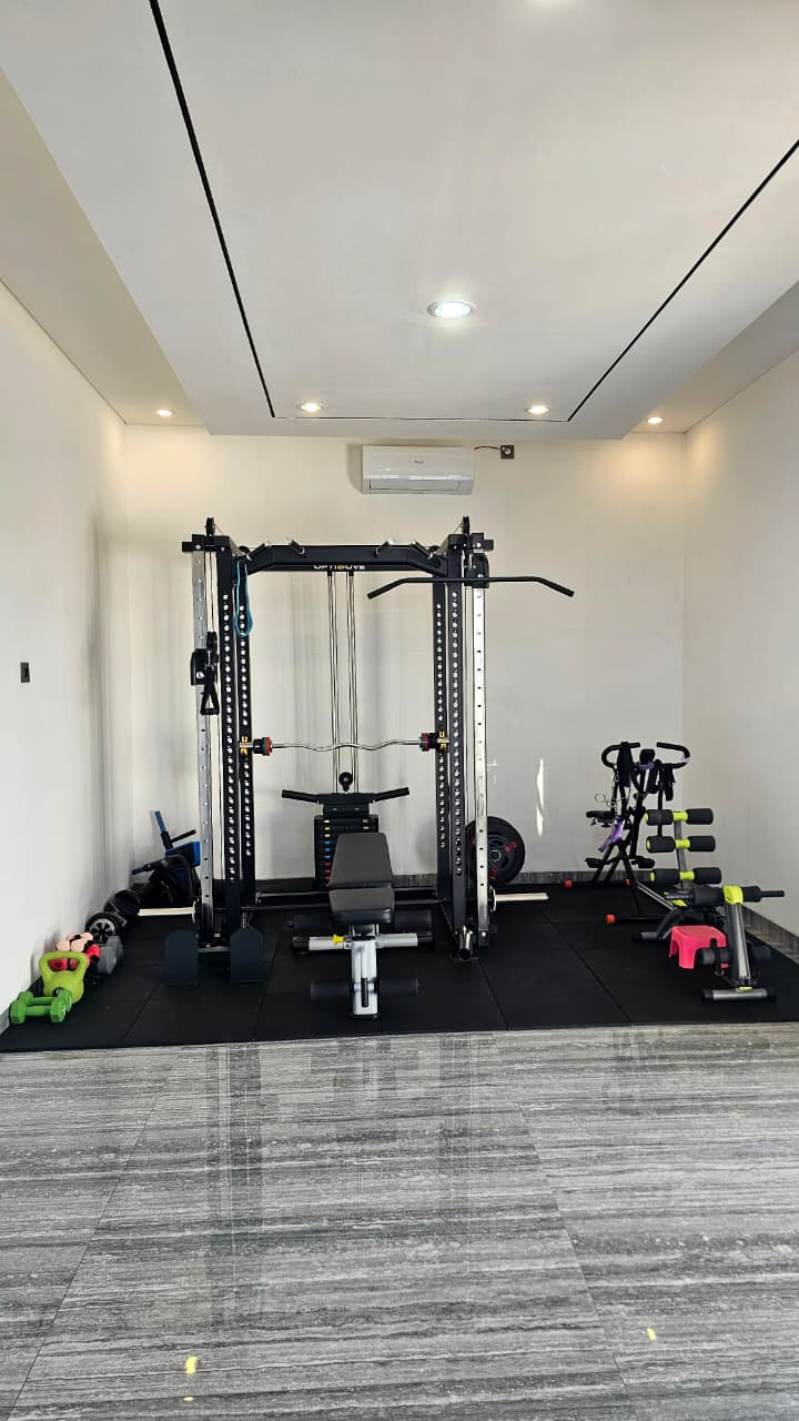 Dijual Rumah Mewah di Citraland Utama Surabaya Barat - Thumbnail 2