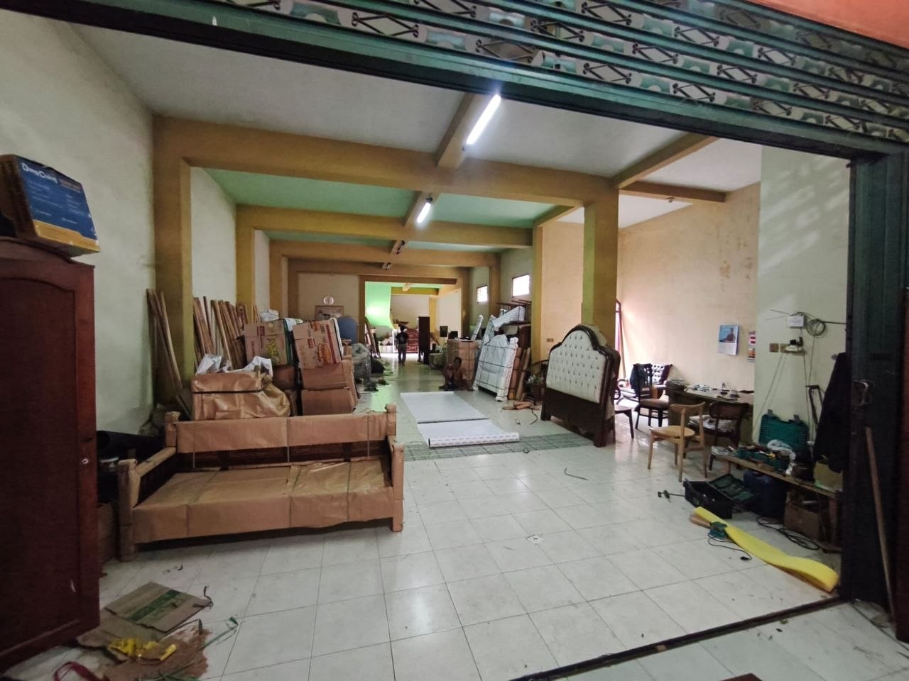 Dijual Gudang Luas Strategis di Jalan Raya Jendral Gatot Subroto Pasuruan - Thumbnail 2