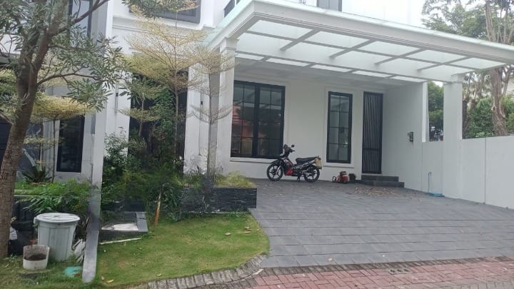Jual Rumah 2 Lantai Modern Minimalis Royal Park Citraland Surabaya - Image 1