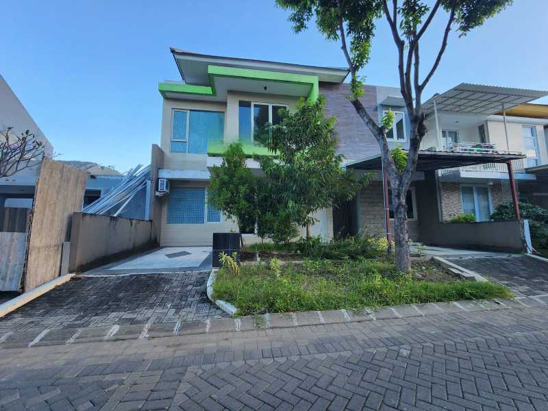 Disewakan Rumah 2 Lantai Ideal di Woodland Citraland Surabaya Barat - Thumbnail 4