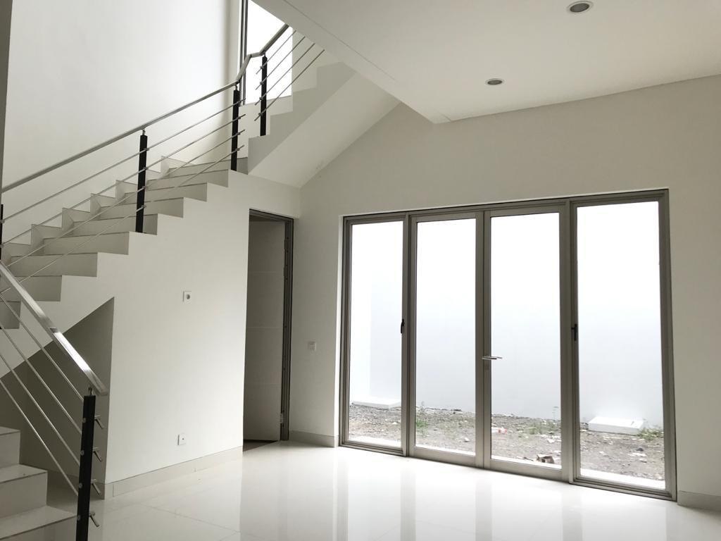 Dijual Rumah Minimalis 2 Lantai di Armaya Greenland Menganti Gresik - Thumbnail 3