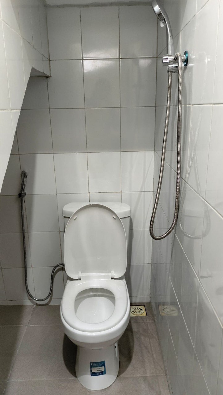 Dijual Rumah 2 Lantai Bisa Untuk Investasi Kos Siap Huni di Kalijudan Barat Surabaya Timur - Thumbnail 3