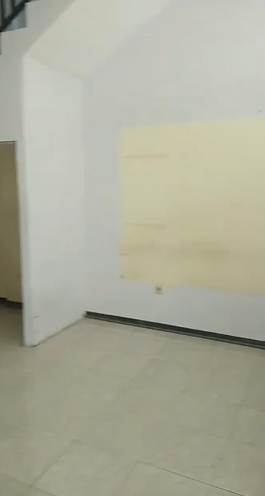 Disewakan Rumah Toko 2 Lantai Strategis Cocok Untuk Usaha di Jalan Raya Gatot Subroto Probolinggo - Thumbnail 2