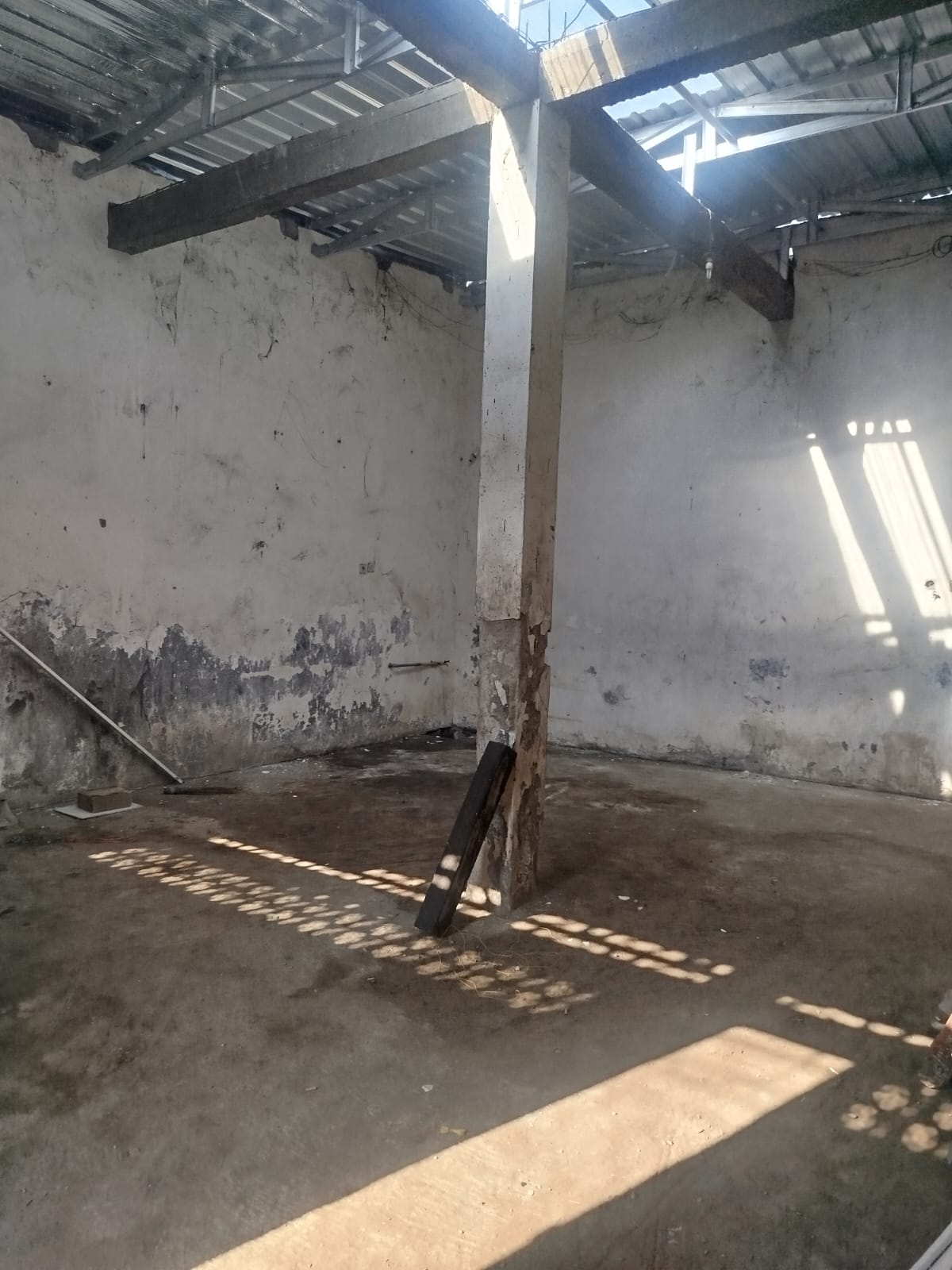 Dijual/Disewa Gudang Strategis Kepatihan Industri Gresik - Thumbnail 3