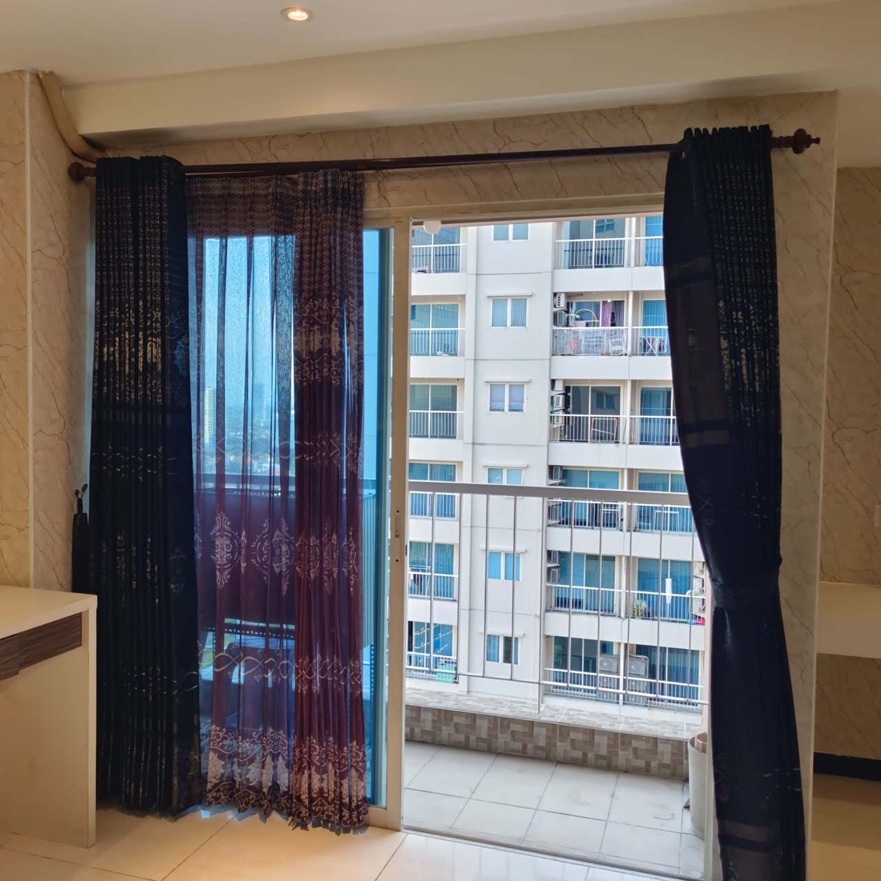 Dijual/Disewakan Apartement Mewah Full Furnished Siap Huni di Puncak Bukit Golf Surabaya Barat - Thumbnail 8