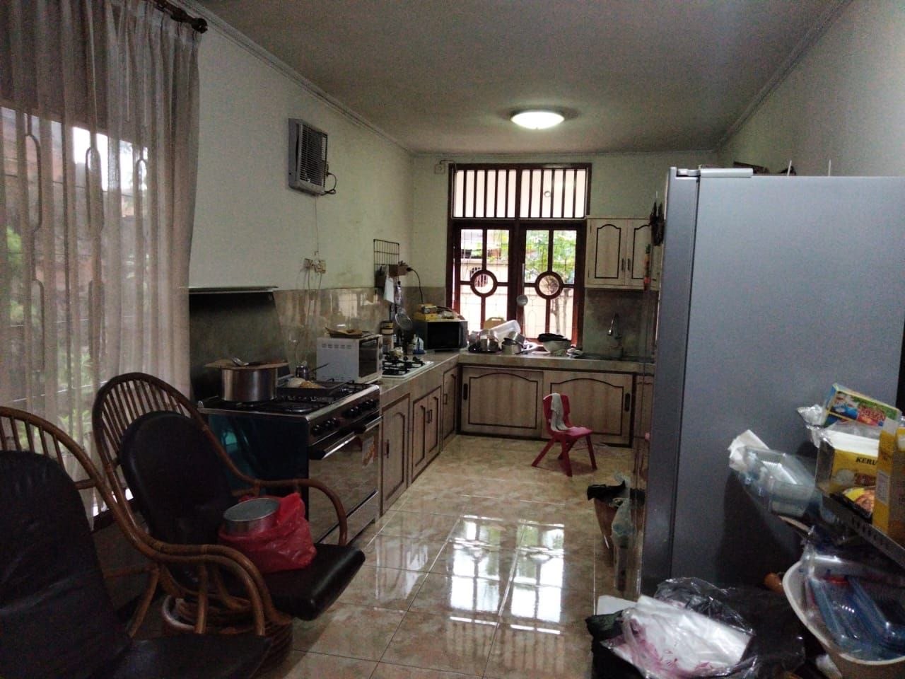 Dijual/Disewakan Rumah Hook Luas Siap Huni di Jalan Gayungsari Surabaya Selatan - Thumbnail 5