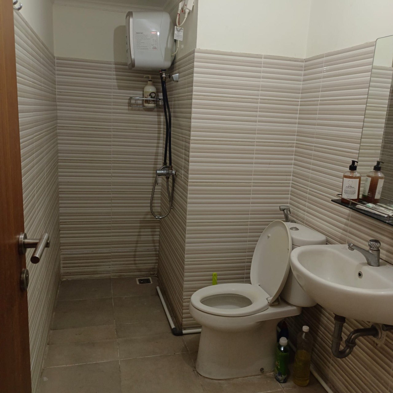 Dijual/Disewakan Apartement Mewah Full Furnished Siap Huni di Puncak Bukit Golf Surabaya Barat - Thumbnail 7