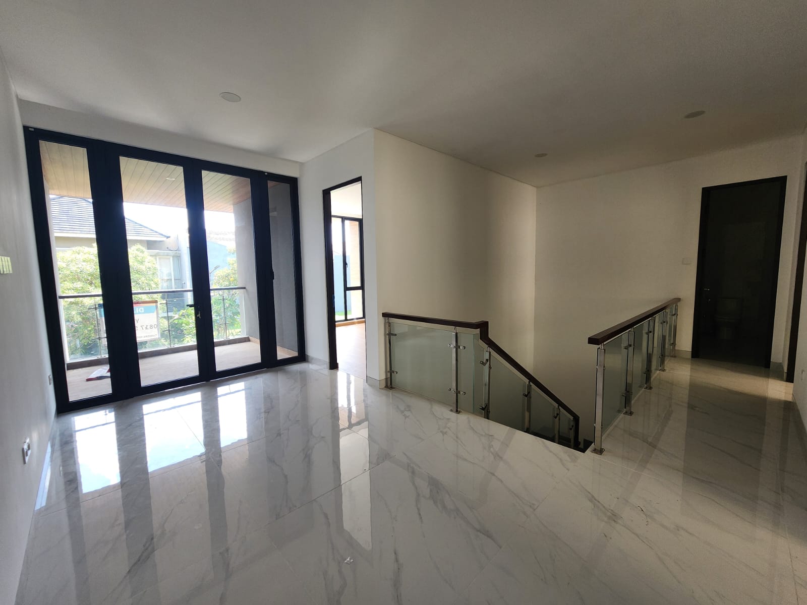 Dijual Rumah Baru Minimalis di Woodland Citraland Surabaya Barat - Thumbnail 6