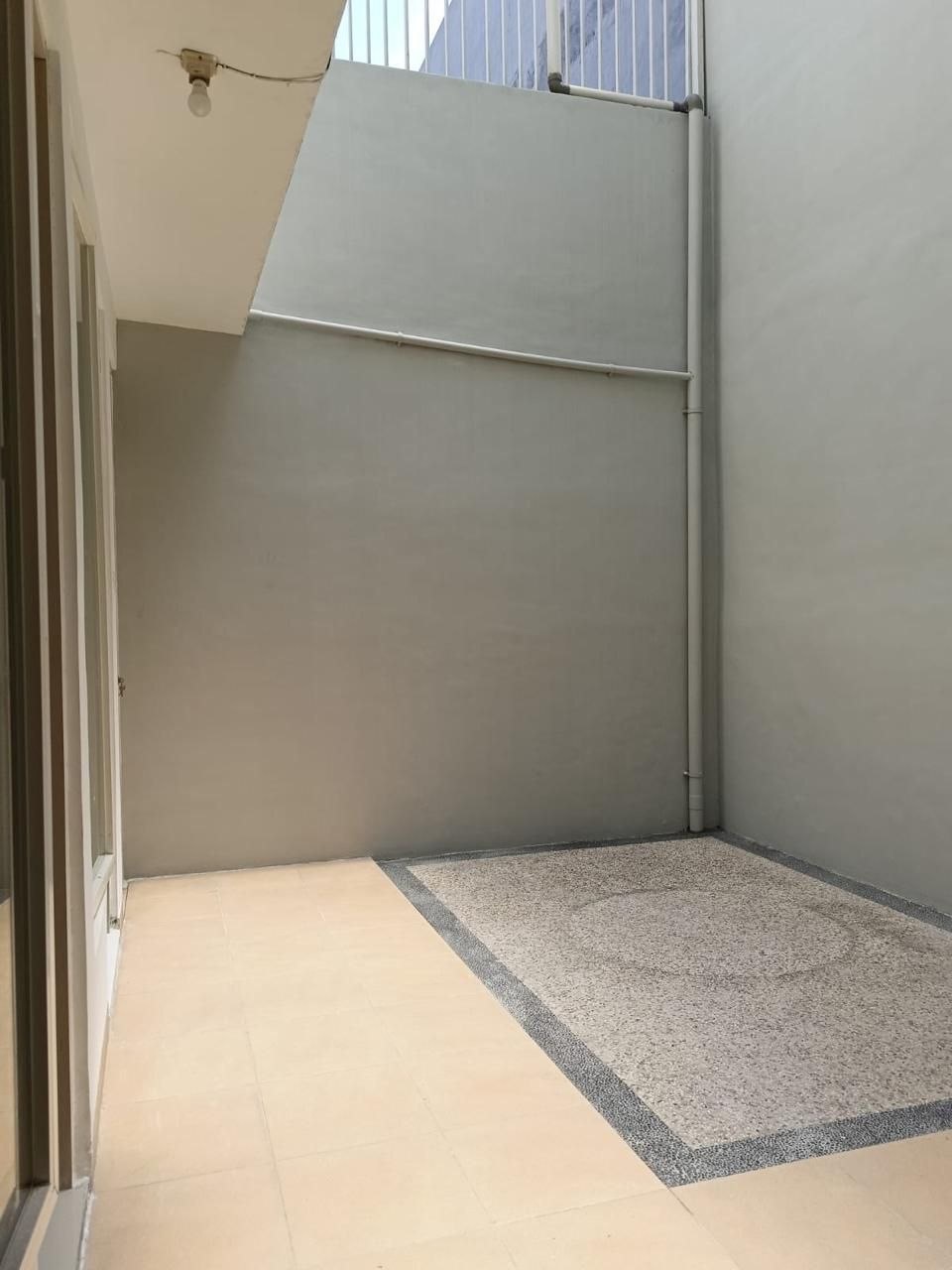 Dijual Rumah 2 Lantai di Perumahan Simpang Darmo Regency Surabaya Barat - Thumbnail 5