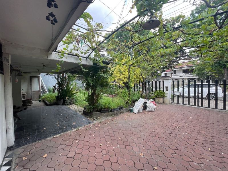 Dijual Rumah Megah Premium di Jalan Tenggilis Mejoyo Surabaya Timur - Thumbnail 2