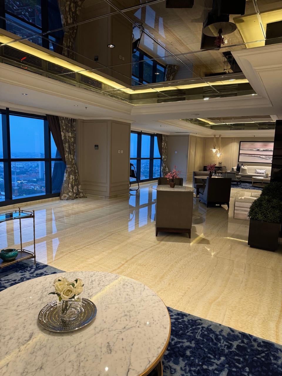 Dijual/Disewakan Apartemen Strategis di The Peak Embong Malang Surabaya Pusat - Thumbnail 7