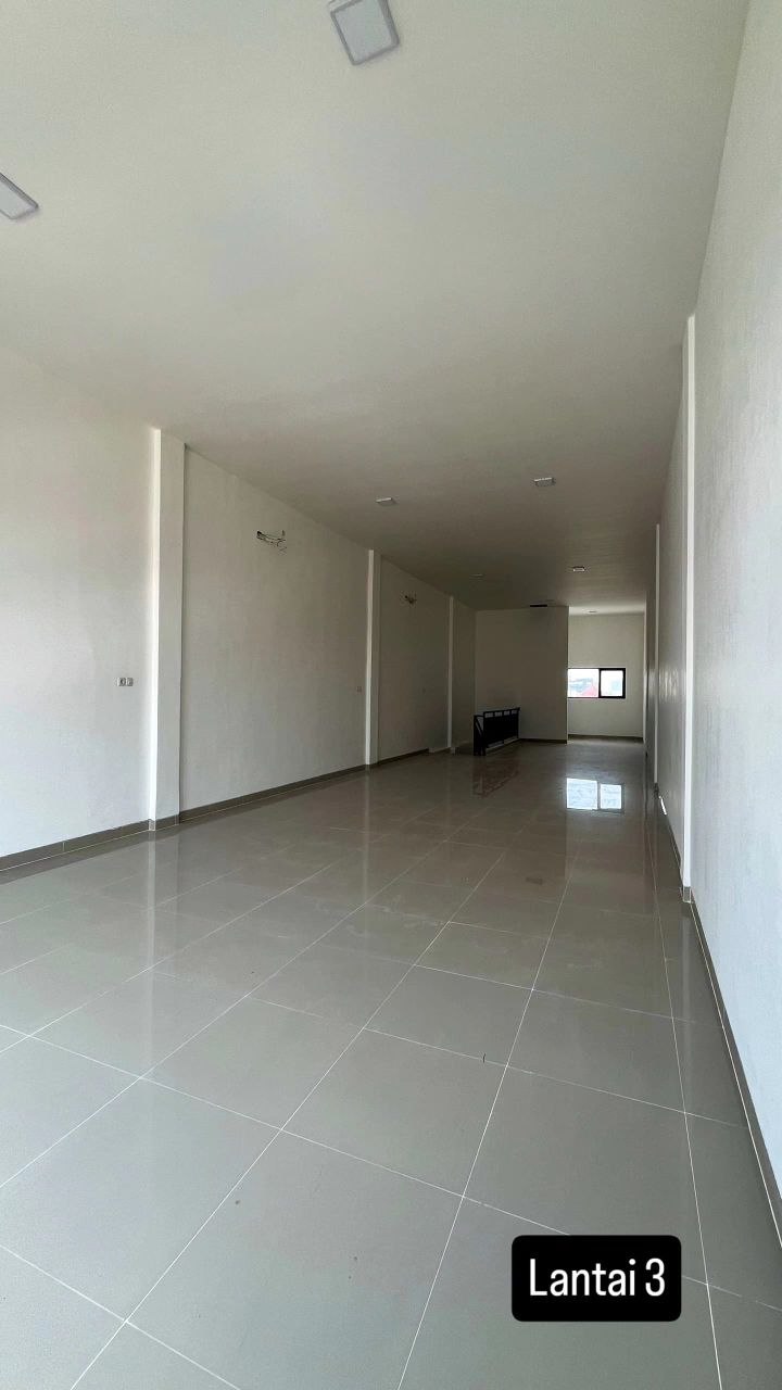 Disewakan Ruko 3 Lantai Baru Jalan Pucang Anom Lokasi Strategis Surabaya Timur - Thumbnail 2