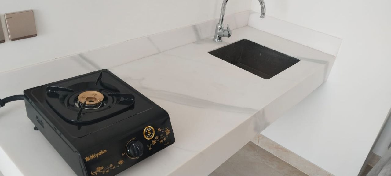 Disewakan Apartement Avenue Full Furnished Siap Huni di Jalan Raya Darmo Permai Surabaya Barat - Thumbnail 3