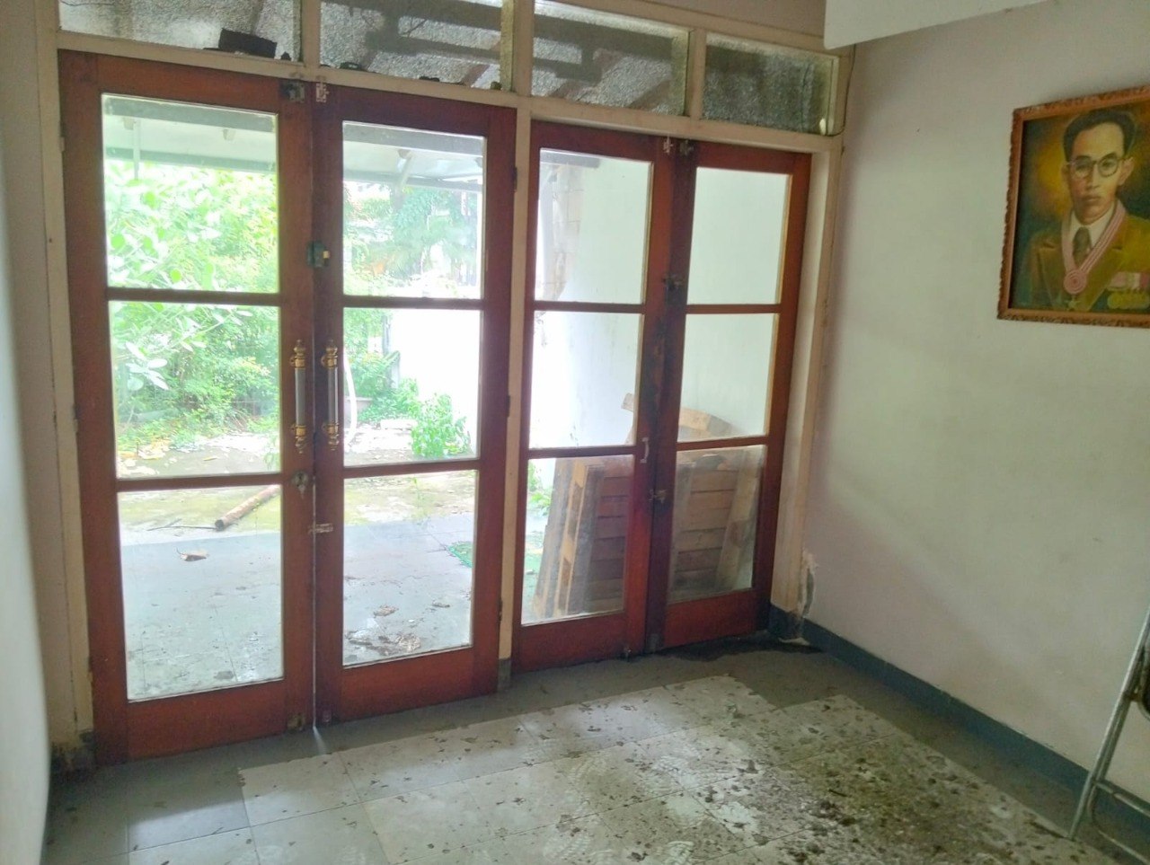 Dijual Rumah Hitung Tanah dan Lokasi Strategis di Raya Wisma Pagesangan Surabaya Selatan - Thumbnail 5