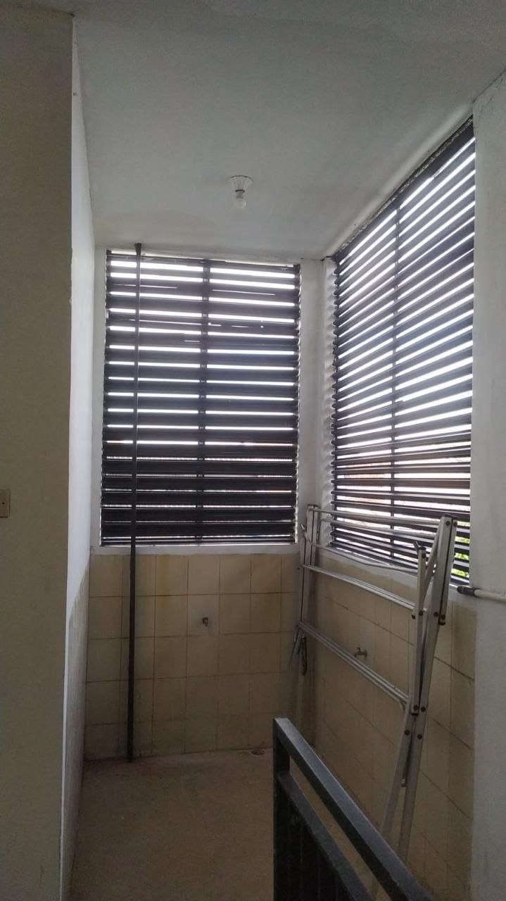 Dijual Rumah Siap Huni di Jalan Medayu Utara Rungkut Surabaya Timur - Thumbnail 5