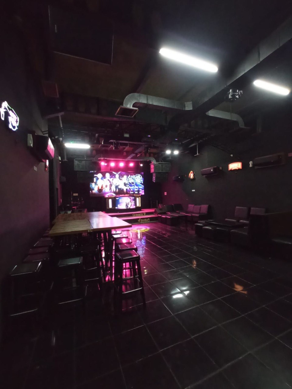 Dijual Tempat Usaha Karaoke Strategis Komersial Area di Kawasan Kusuma Bangsa Surabaya Pusat - Thumbnail 6