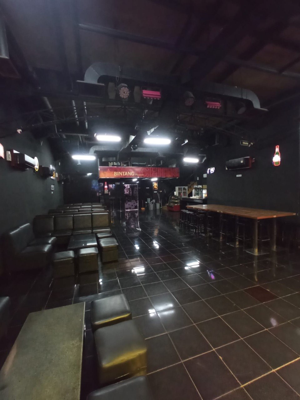 Dijual Tempat Usaha Karaoke Strategis Komersial Area di Kawasan Kusuma Bangsa Surabaya Pusat - Thumbnail 8